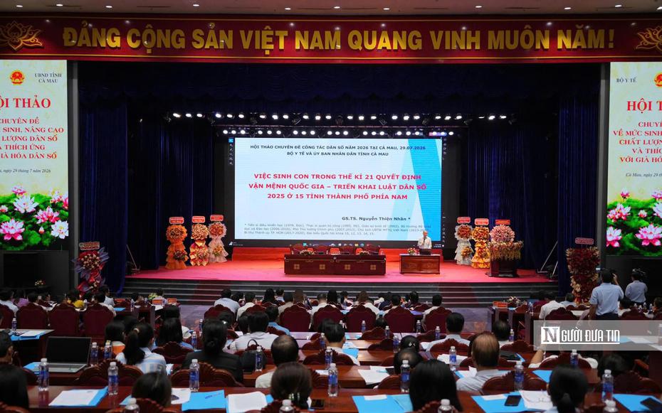 Cà Mau tuyên truyền vận động "Mỗi cặp vợ chồng nên sinh đủ hai con"