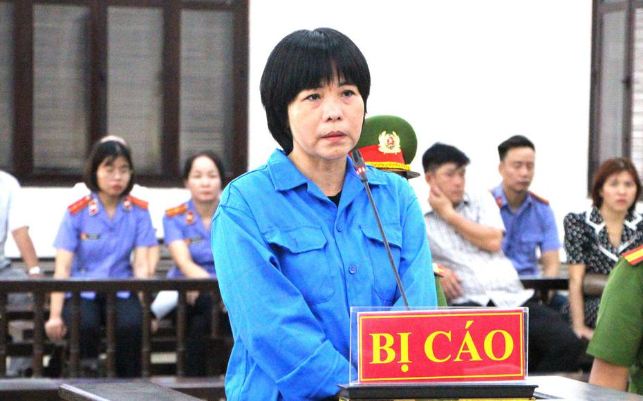 Án chung thân cho người mẹ điều chỉnh camera trước khi con trai tử vong do tai nạn