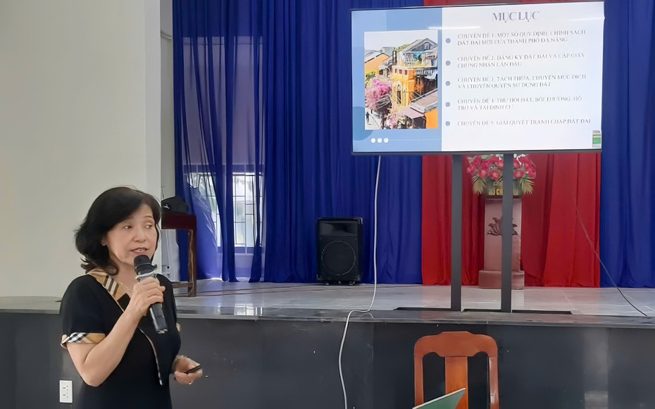 Từ mảnh đất đang ở đến giấy khai sinh, người dân cần biết gì để giữ quyền lợi?