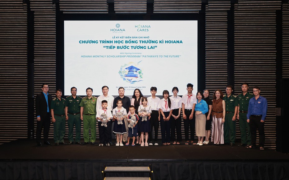 Đà Nẵng: Học bổng hơn 1 tỷ đồng tiếp sức 30 học sinh khó khăn