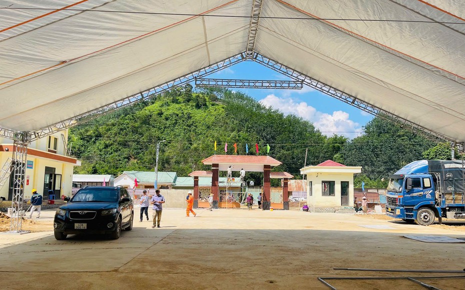 Chạy nước rút hoàn thiện trường vùng biên đón học sinh vào năm học mới