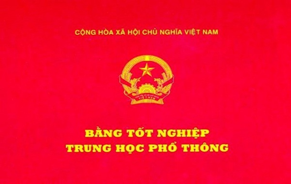 Cán bộ “lên như diều gặp gió” bị tố không bằng cấp 3 nhưng “sở hữu” bằng đại học