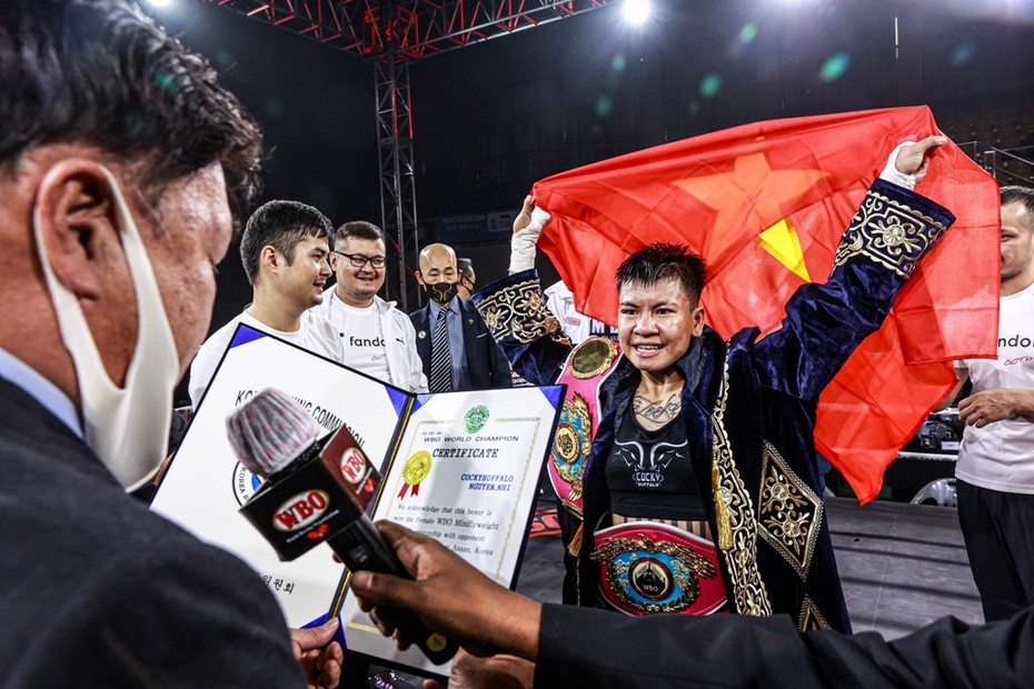 Tuổi thơ ít biết của nữ võ sĩ quê An Giang vô địch boxing WBO thế giới