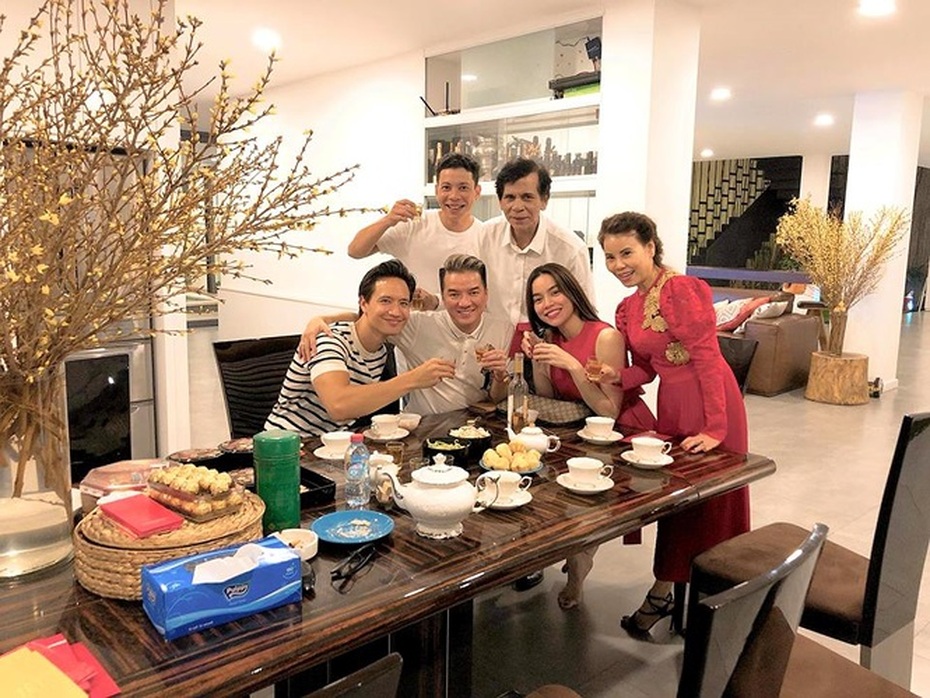 Soi khối tài sản vạn người mê của "Nữ hoàng giải trí" Hồ Ngọc Hà