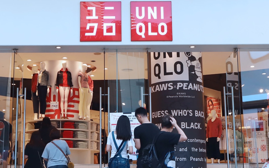 Vừa rầm rộ khai trương, Uniqlo phải tạm đóng cửa hai cửa hàng tại Việt Nam