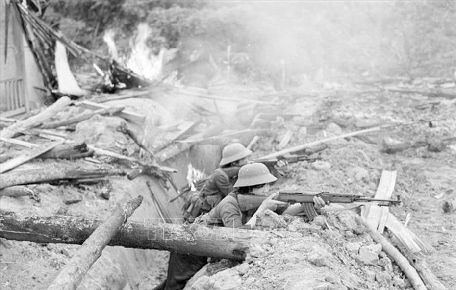 Anh hùng LLVT Hoàng Minh Phương: 'Đồng đội của tôi xứng đáng là những anh hùng'