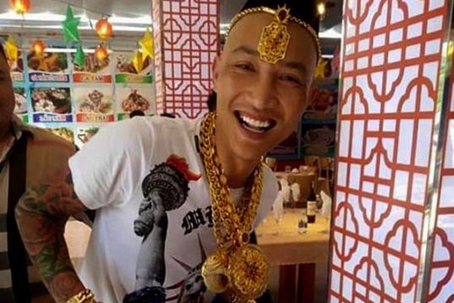 Giang hồ mạng Huấn "Hoa hồng", "bạn thân" của Khá bảnh và Quang Rambo bị đưa đi cai nghiện bắt buộc