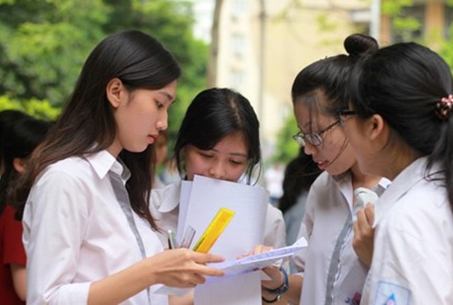 Bộ GD-ĐT giải đáp thắc mắc xoay quanh đề thi khó, đề lọt ra ngoài