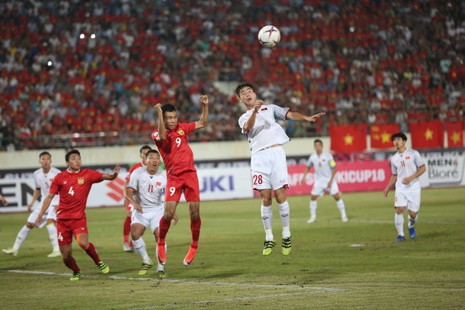 Kết quả bóng đá AFF Cup hôm nay 8/11 Việt Nam 3-0 Lào