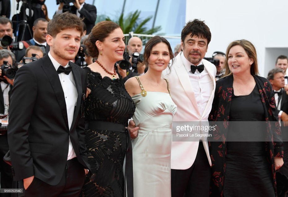 Dàn mỹ nhân rực rỡ khoe sắc trên thảm đỏ LHP Cannes 2018