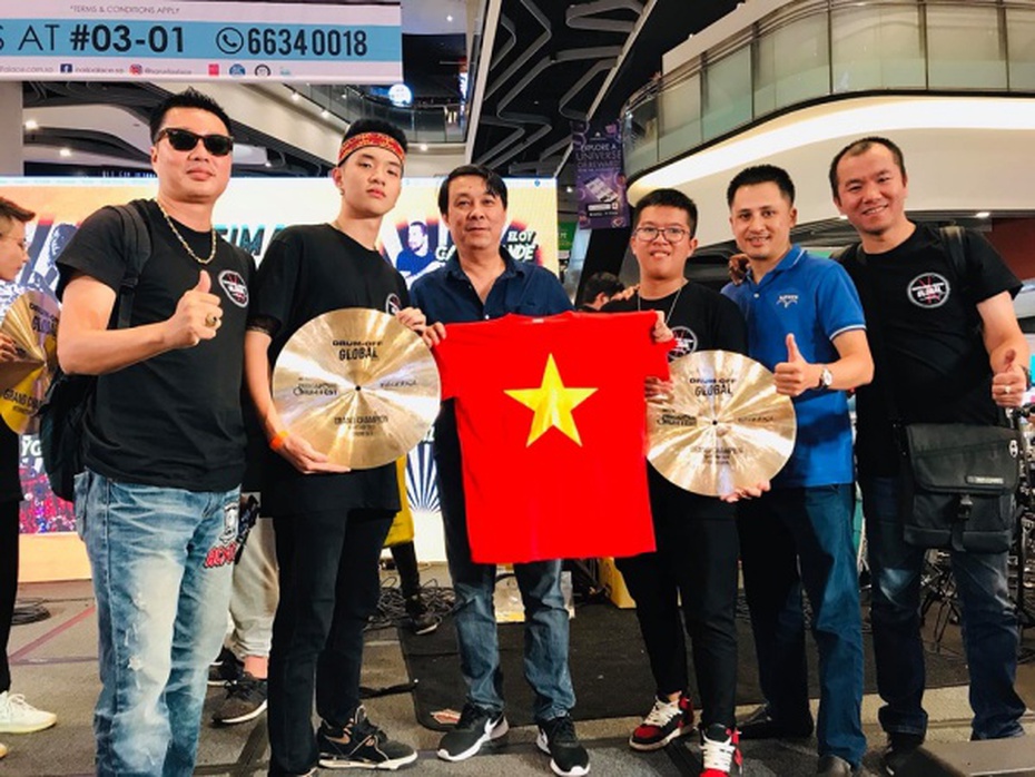 Hai thí sinh của Việt Nam giành giải nhất cuộc thi đánh Trống toàn cầu 2019: Đam mê trống từ nhỏ, tập luyện cả khi bị ốm