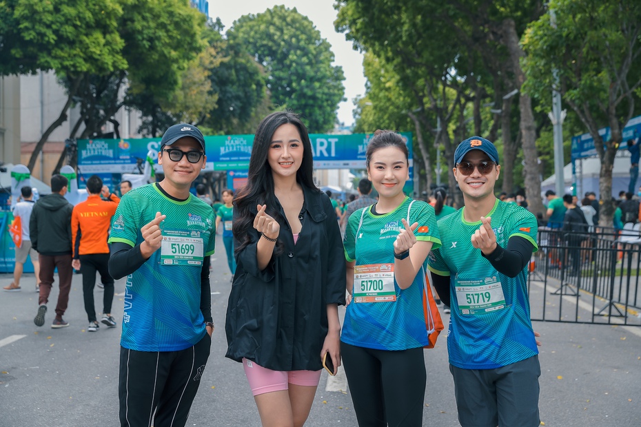 Mai Phương Thuý, Xuân Nghị chia sẻ lý do tham gia Marathon ASEAN 2020