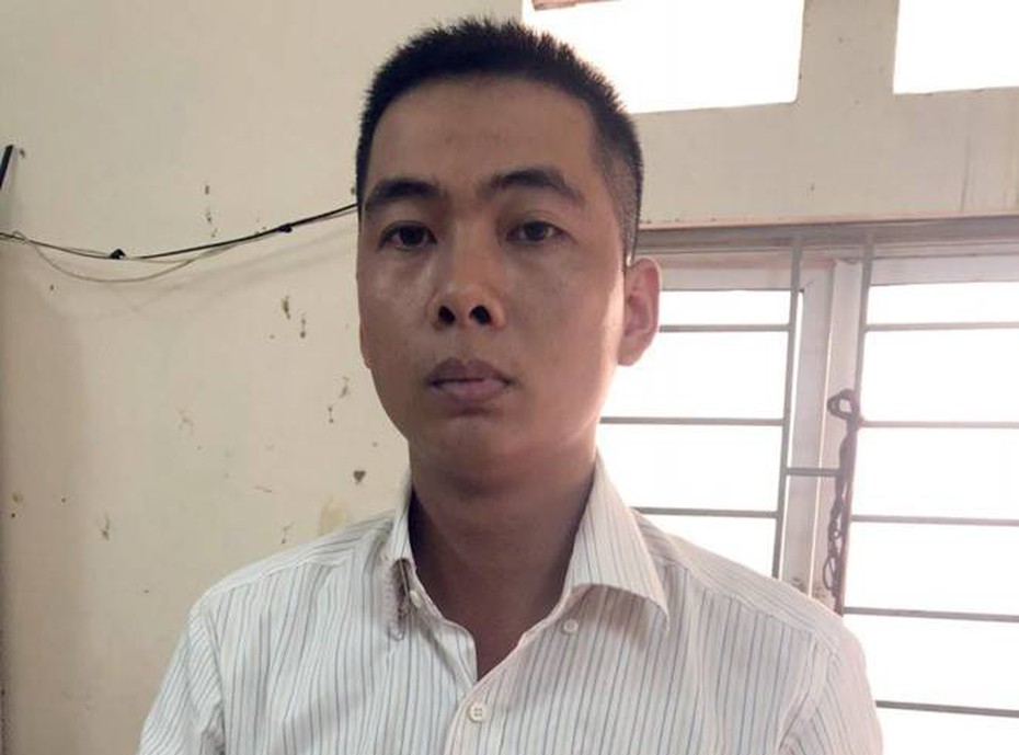 Danh tính kẻ dùng số hiệu giả, mạo danh lãnh đạo công an xin bỏ qua xe vi phạm
