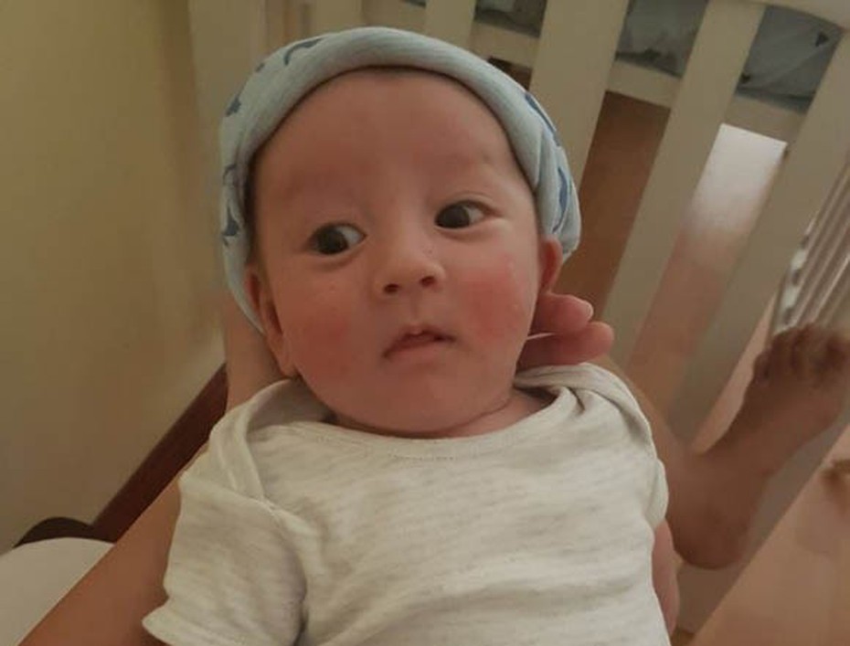 Người mẫu Trang Khiếu bất ngờ khoe ảnh cận mặt con trai kháu khỉnh, đáng yêu