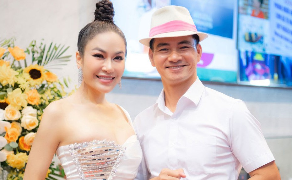 Ca sĩ Tuyết Nga: “Hỗ trợ khi tôi cần, anh Xuân Bắc không đòi hỏi cát- xê"