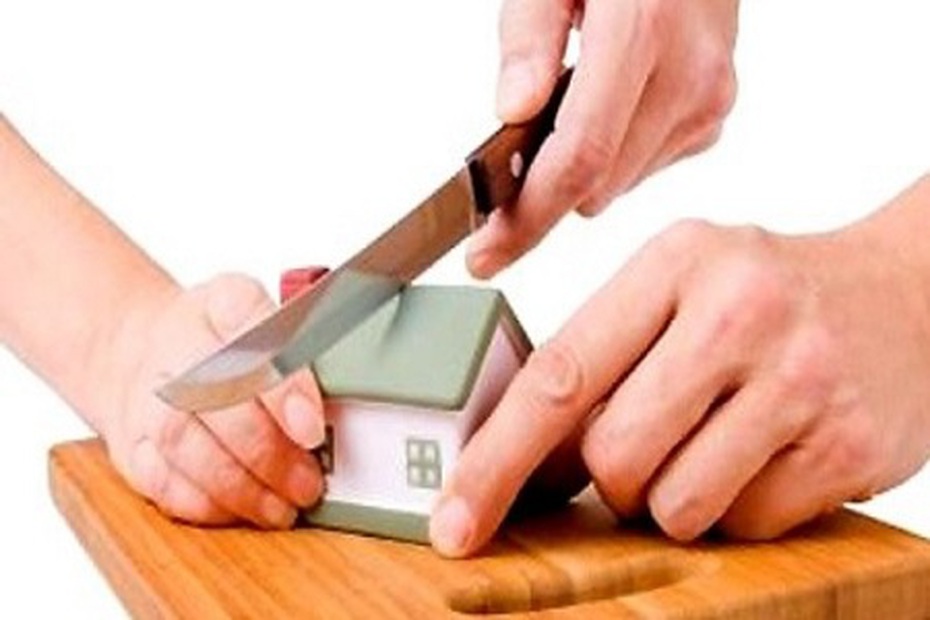 Anh em trong nhà tranh chấp thừa kế đất đai cần khởi kiện như thế nào?