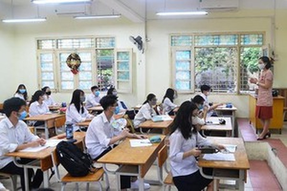 Dịch COVID-19: Lớp học được bật điều hòa, học sinh không bắt buộc đeo khẩu trang trong lớp