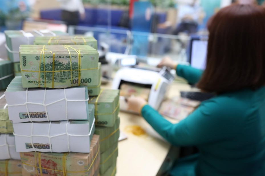 Ngân hàng Nhà nước nói gì về việc cử tri kiến nghị hạ chuẩn cho vay?