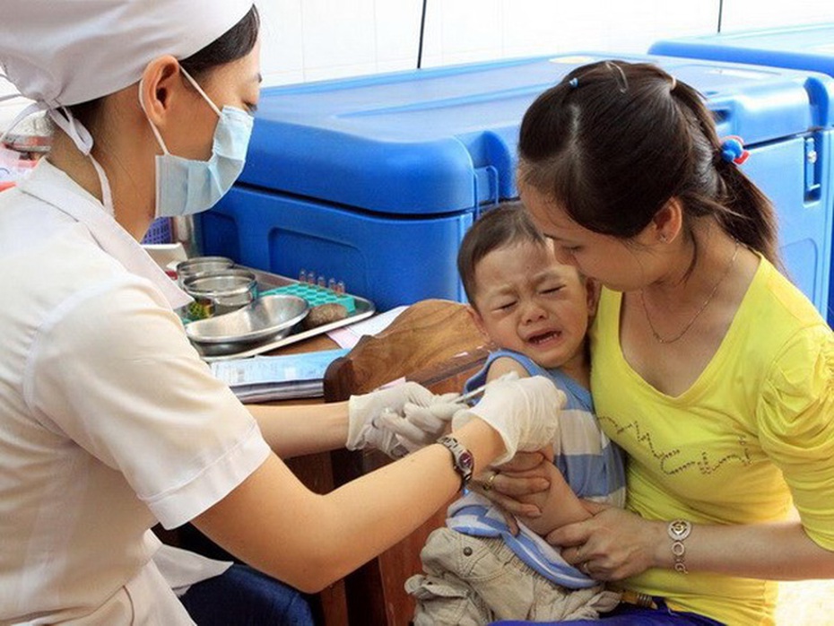 Chi tiết nguyên nhân bùng phát dịch sởi, dấu hiệu bệnh sởi, cách tiêm phòng sởi chuẩn nhất