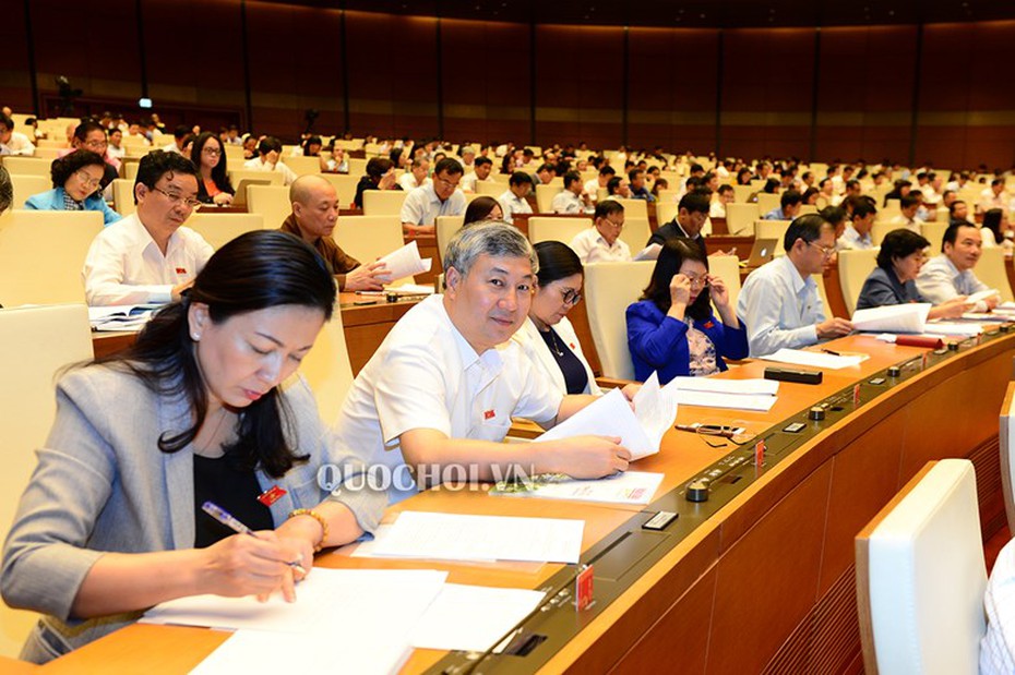 Trực tiếp Quốc hội: Tín dụng đen đang hoành hành, bủa vây người yếu thế