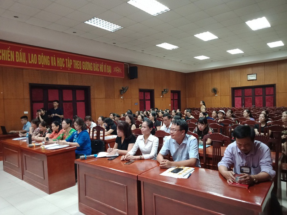 Tổ chức hội nghị Tư vấn pháp luật về kỹ năng phòng xâm hại trẻ em cho hội phụ nữ