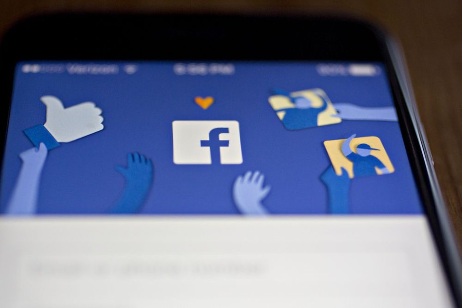 Facebook cân nhắc bản tính phí cho người dùng?