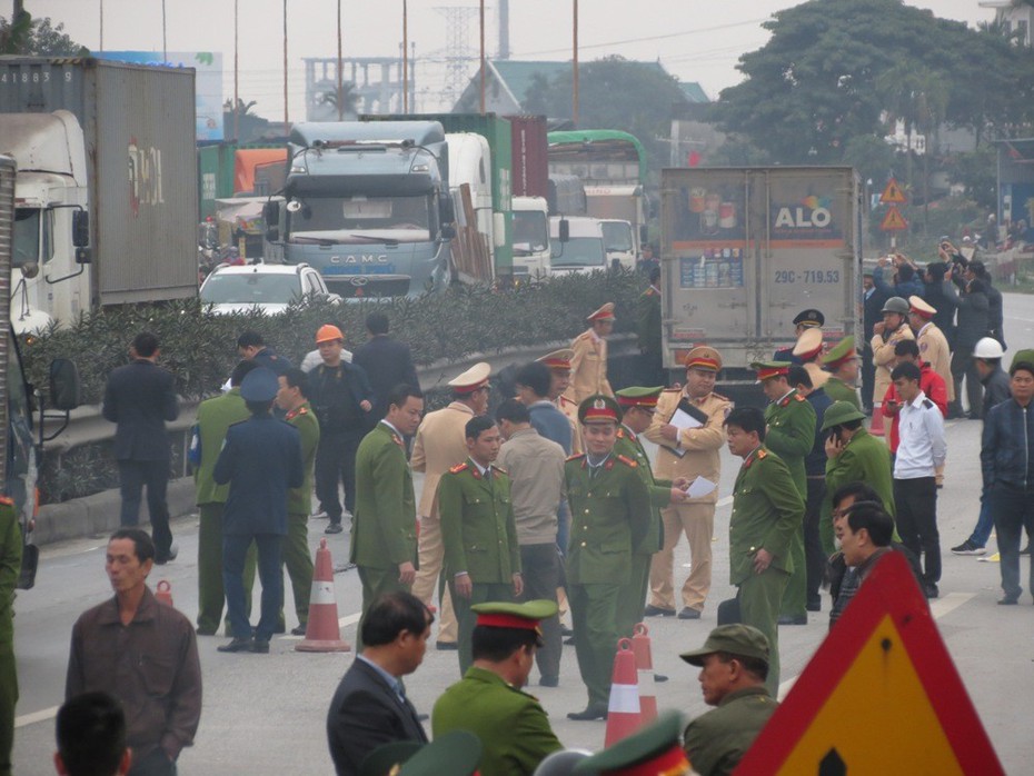 Bộ trưởng Nguyễn Văn Thể: Phải nhanh chóng điều tra, làm rõ nguyên nhân vụ tai nạn giao thông thảm khốc ở Hải Dương