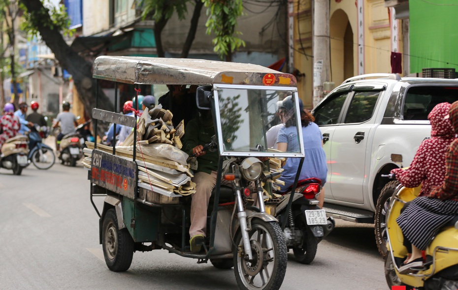 TP.HCM: Hỗ trợ người chạy xe ba, bốn bánh tự chế chuyển đổi nghề