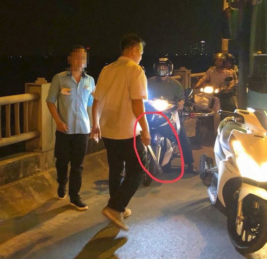 Hà Nội: Đình chỉ lái, phụ xe buýt tuyến 47B bị tố đánh người trên cầu Vĩnh Tuy