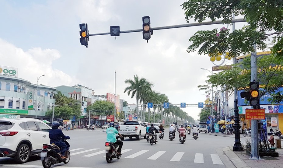 Sắp tới, tài xế có thể vượt đèn vàng mà không bị phạt trong tình huống này