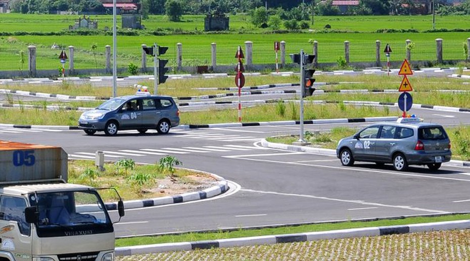 Lùi thời điểm sử dụng phần mềm mô phỏng để dạy, sát hạch lái xe ô tô