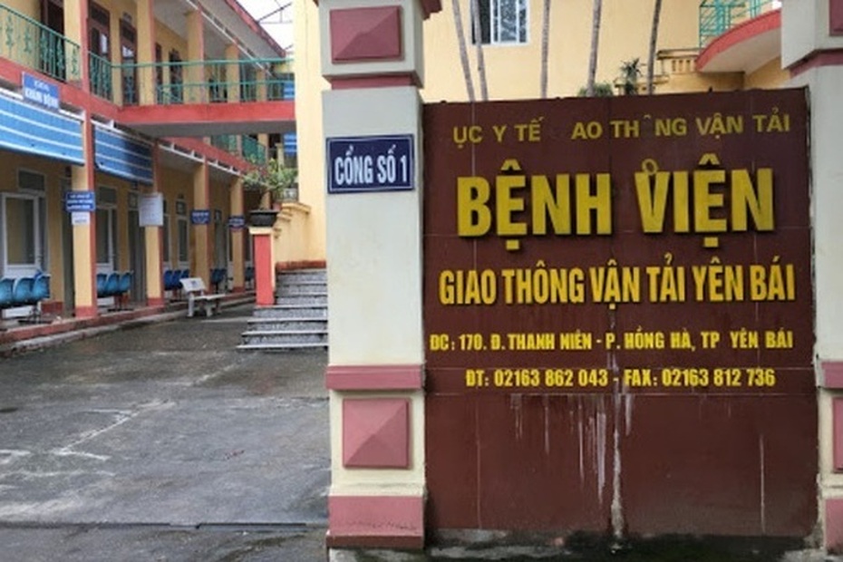 Bắt tạm giam Giám đốc Bệnh viện Giao thông vận tải Yên Bái