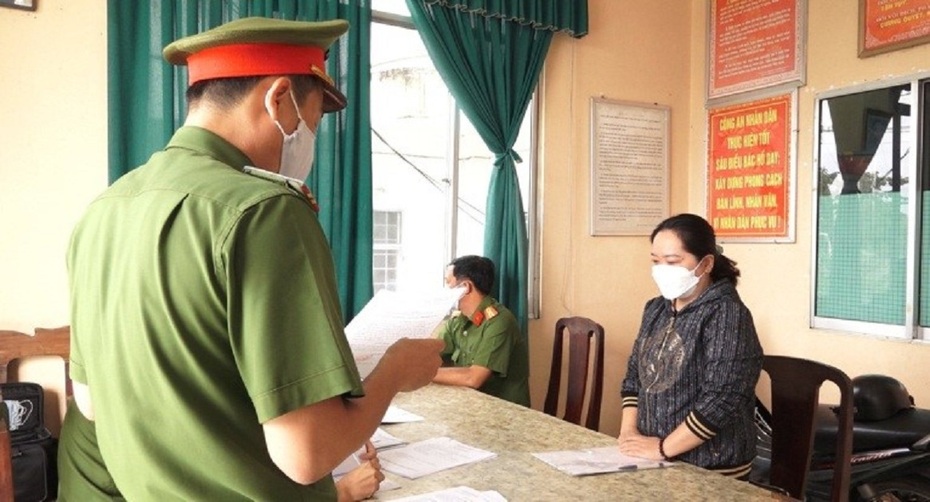 Hậu Giang: Bắt nguyên trưởng phòng ngân hàng giả chữ ký khách hàng để nâng mức vay