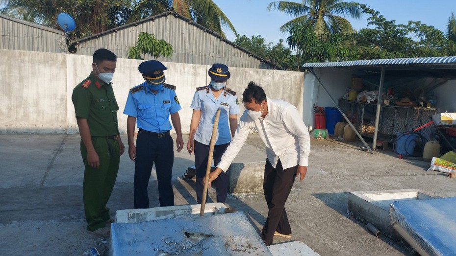 Tăng cường kiểm tra, chống buôn lậu và gian lận thương mại xăng dầu