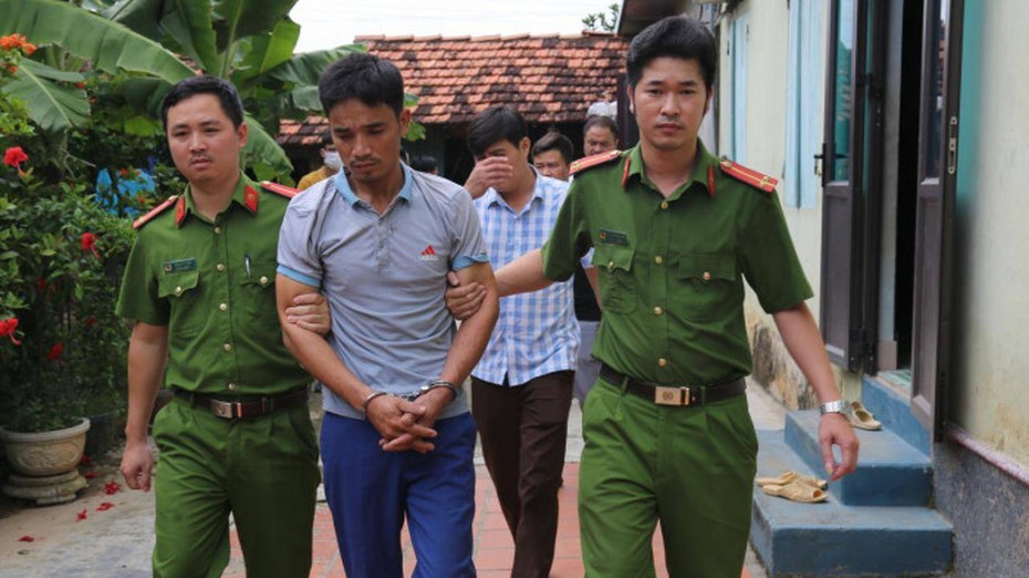 Bắt nghi phạm vụ thi thể cô gái trẻ đang phân huỷ ở ven đường