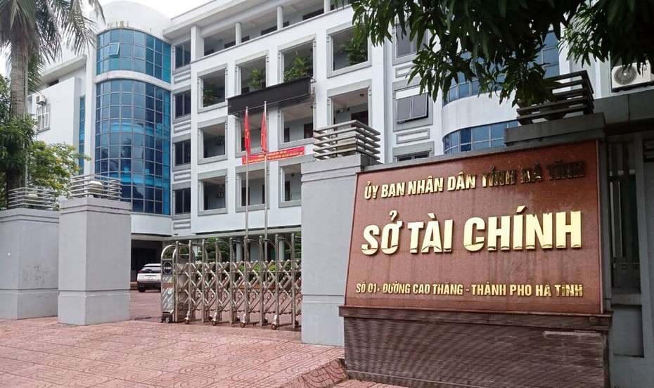 Bắt Giám đốc Trung tâm Tư vấn và Dịch vụ Tài chính công tỉnh Hà Tĩnh