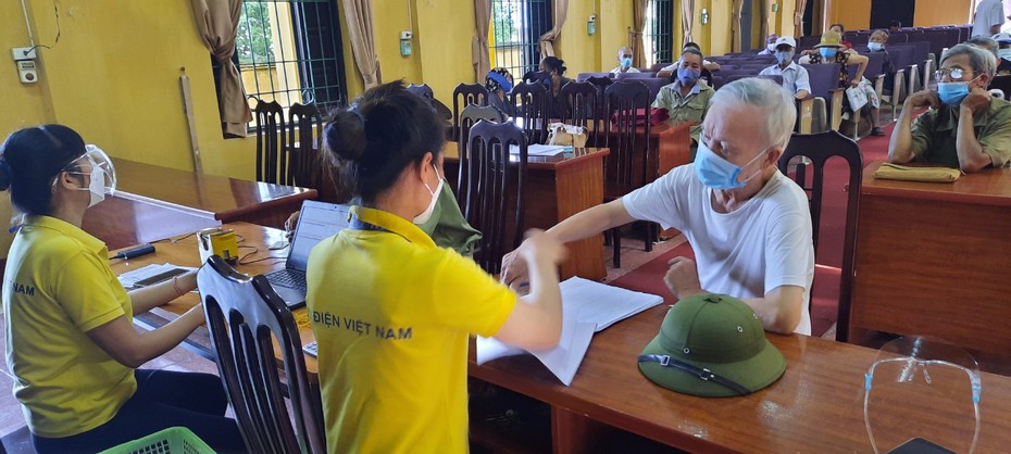 Phần chênh lệch tăng thêm lương hưu, trợ cấp BHXH khi nào chi trả?