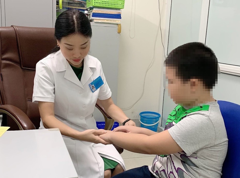 Tin tức Đời sống 4/4: Béo phì thách thức sức khỏe cộng đồng