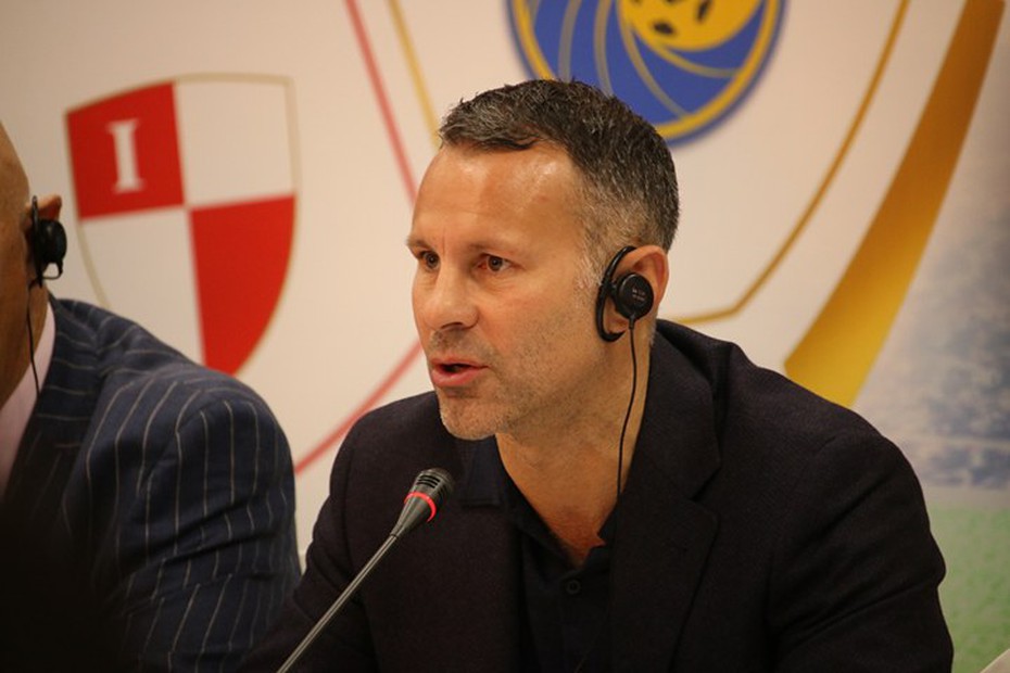 Ryan Giggs đặt mốc dự World Cup cho Việt Nam