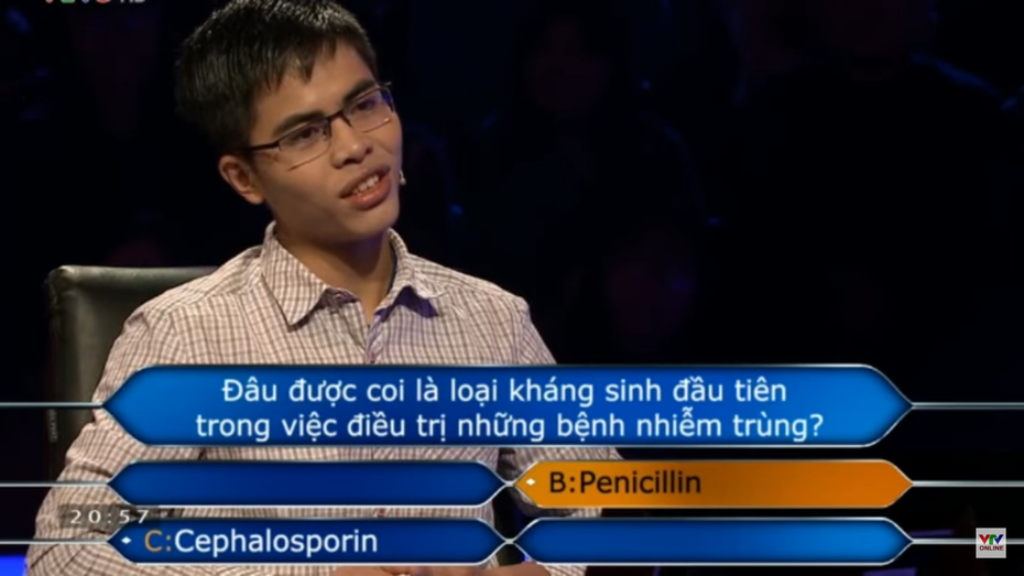 Phút "đơ" trước MC Phan Đăng của thủ khoa 30 điểm đạt giải cao trong Ai là triệu phú