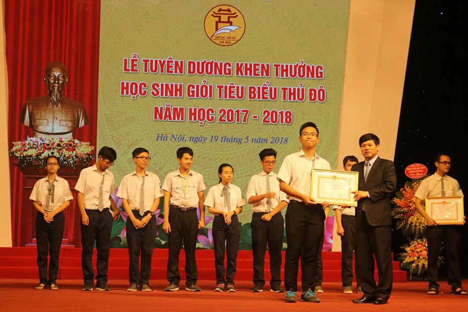 Phó Chủ tịch Hà Nội yêu cầu thực hiện nghiêm tuyển sinh đầu cấp