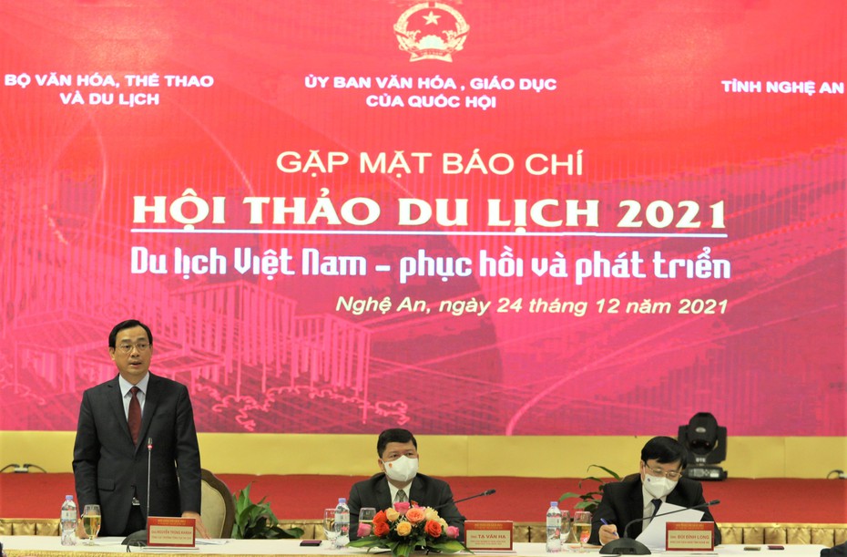 Hội thảo "Du lịch Việt Nam - Phục hồi và phát triển” diễn ra tại Nghệ An