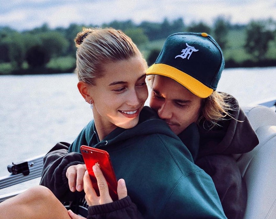 Choáng với tài sản của Justin Bieber và Hailey: Riêng Justin 6000 tỷ