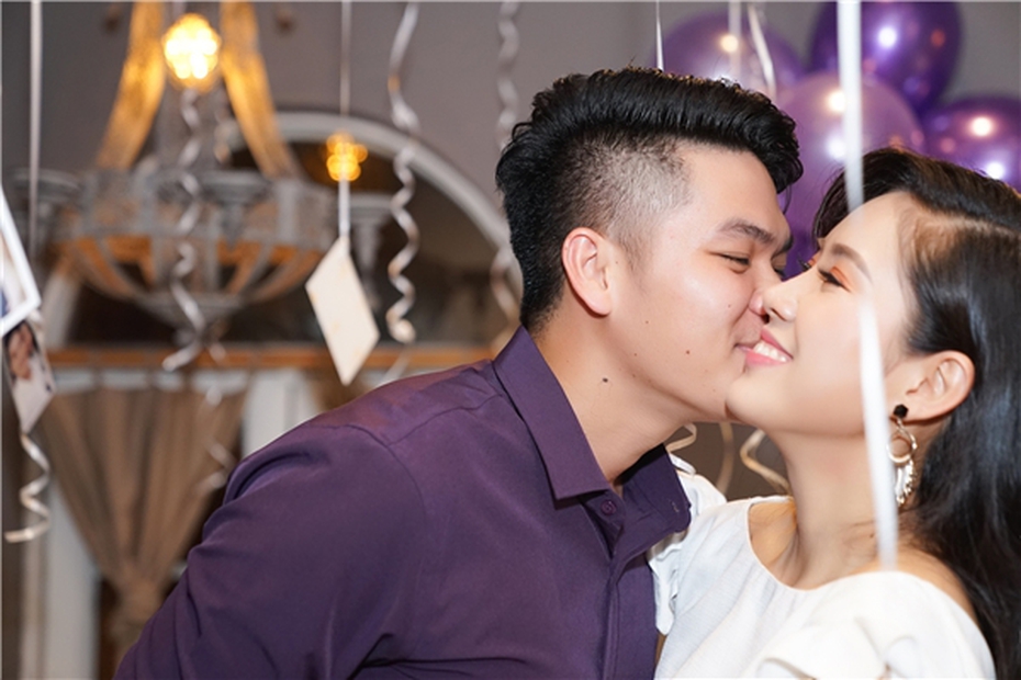 Lê Phương rạng ngời hạnh phúc trong đám cưới với “phi công trẻ” Trung Kiên