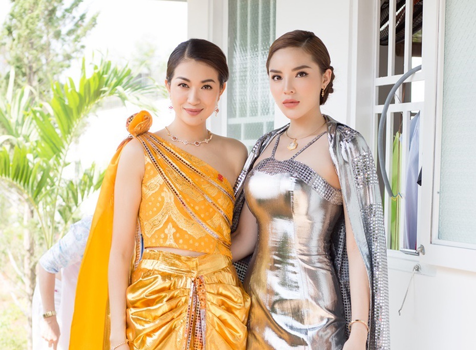 Hoa hậu Kỳ Duyên, Á hậu Lệ Hằng mỗi người một vẻ, tự tin “đọ” thần thái