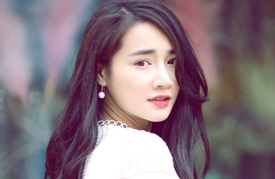 Nhã Phương né tránh nói về Trường Giang, phủ nhận hẹn hò Nhan Phúc Vinh