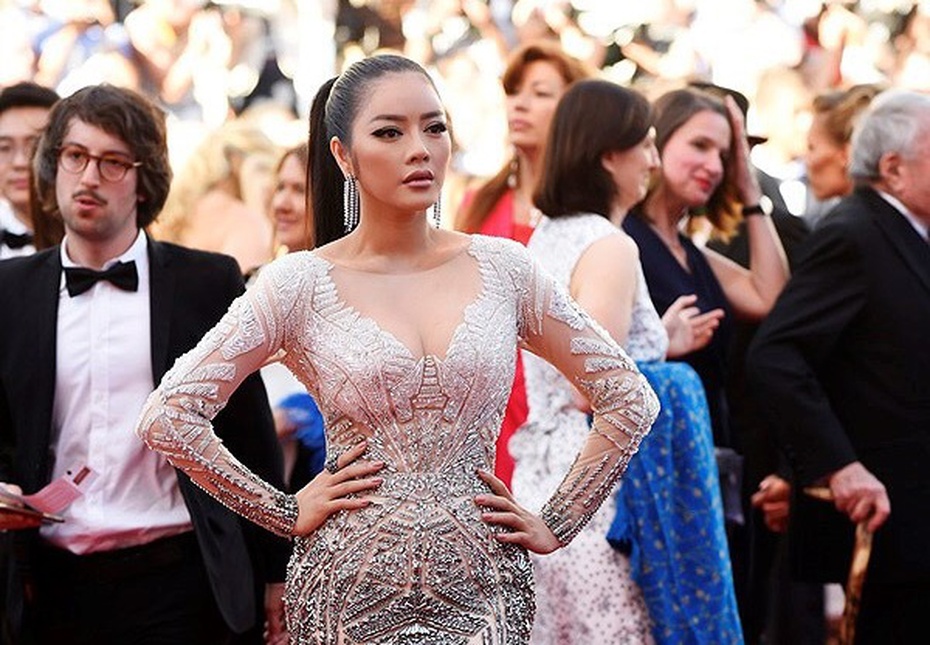 Hé lộ những bất ngờ về trang phục của Lý Nhã Kỳ tại LHP Cannes 2018