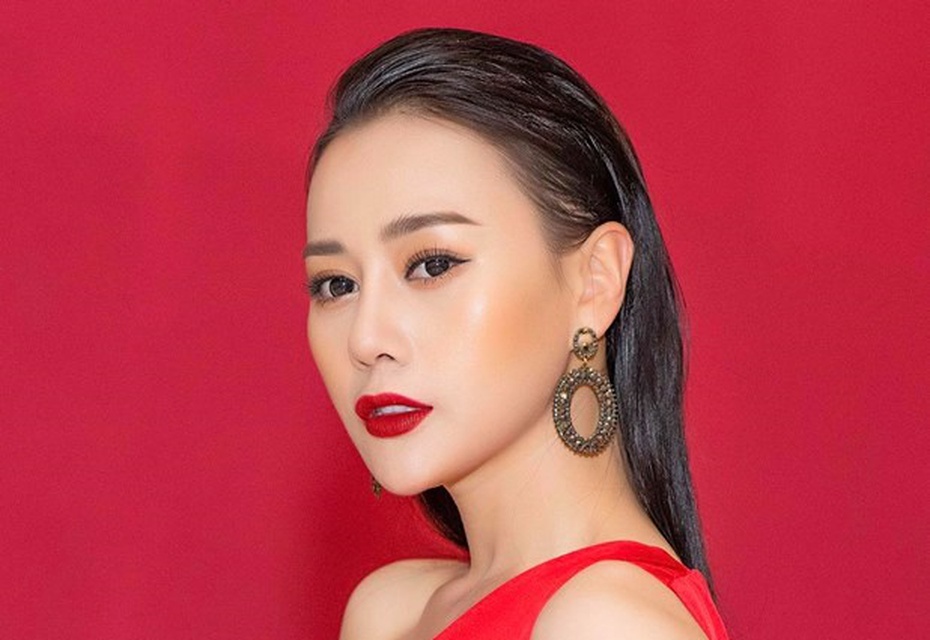 Phương Oanh “Quỳnh búp bê”: “Nhún nhịn không phải tính cách của tôi”
