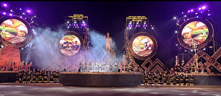Gia Lai: Đặc sắc Tuần Văn hóa Du lịch và trình diễn cồng chiêng