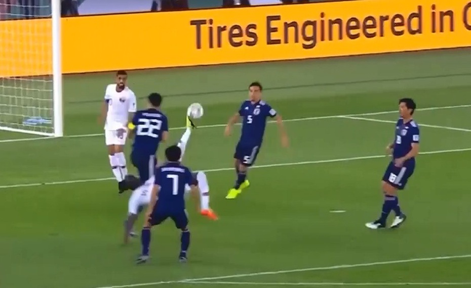 Clip: Chiêm ngưỡng lại bàn thắng đẹp nhất trận chung kết Asian Cup 2019